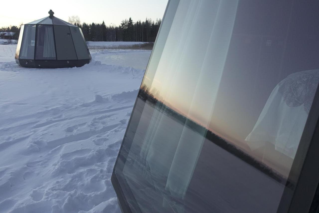רובניימי Vikajaervi Lake View Experience Igloos מראה חיצוני תמונה