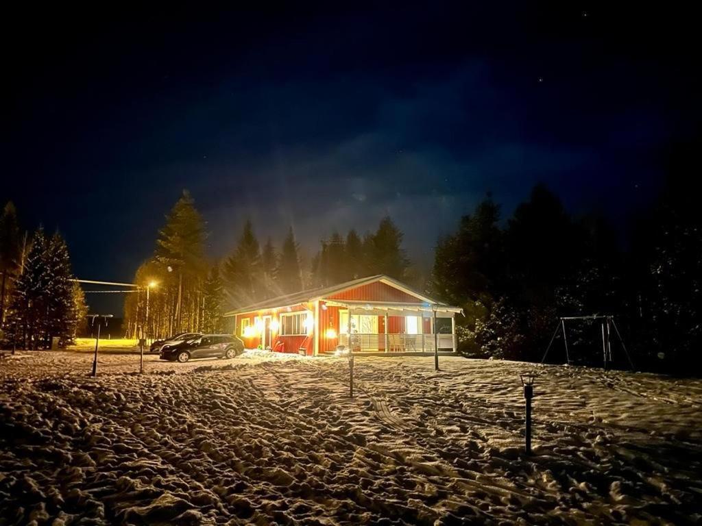 רובניימי Vikajaervi Lake View Experience Igloos מראה חיצוני תמונה