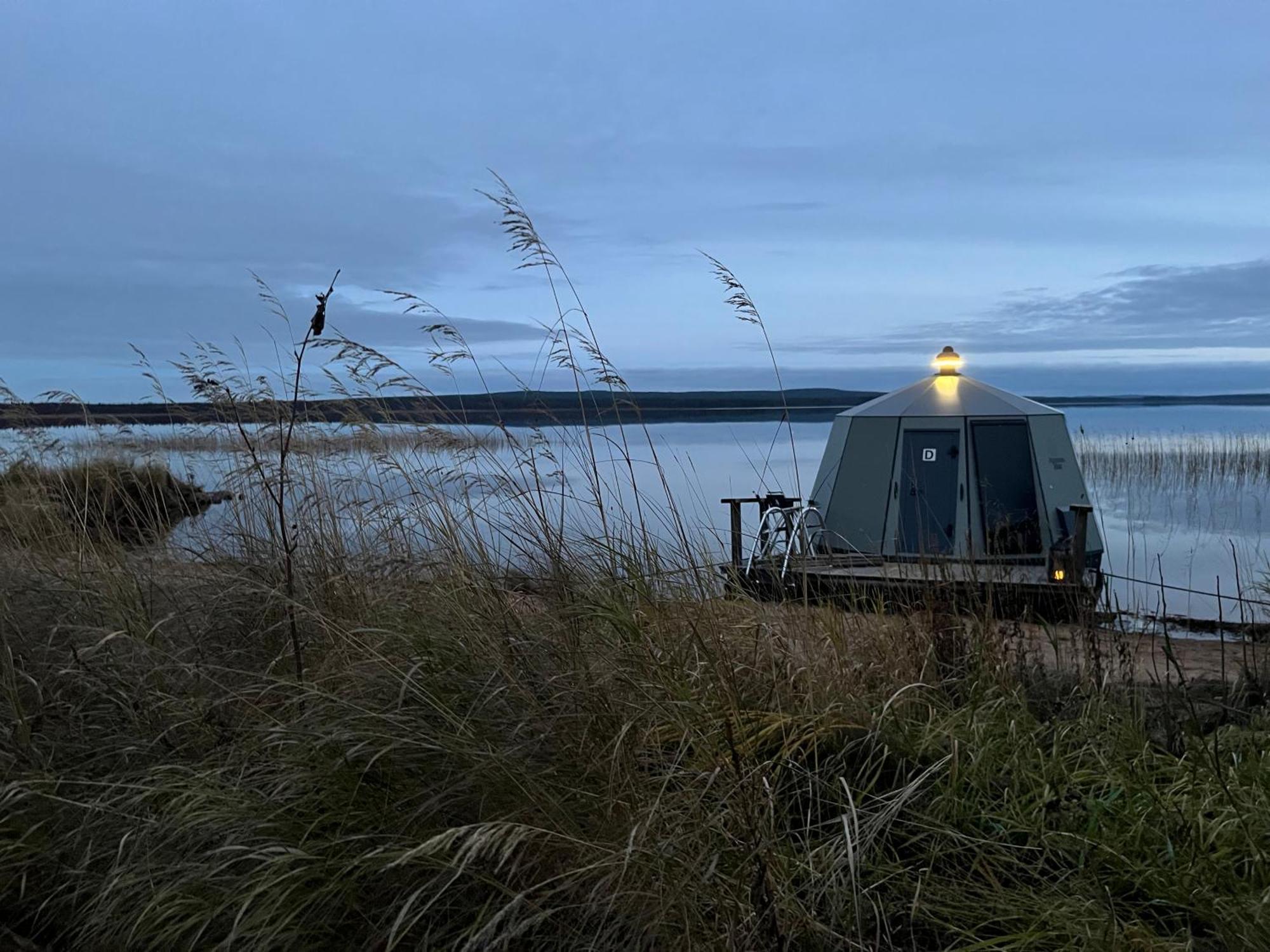 רובניימי Vikajaervi Lake View Experience Igloos מראה חיצוני תמונה