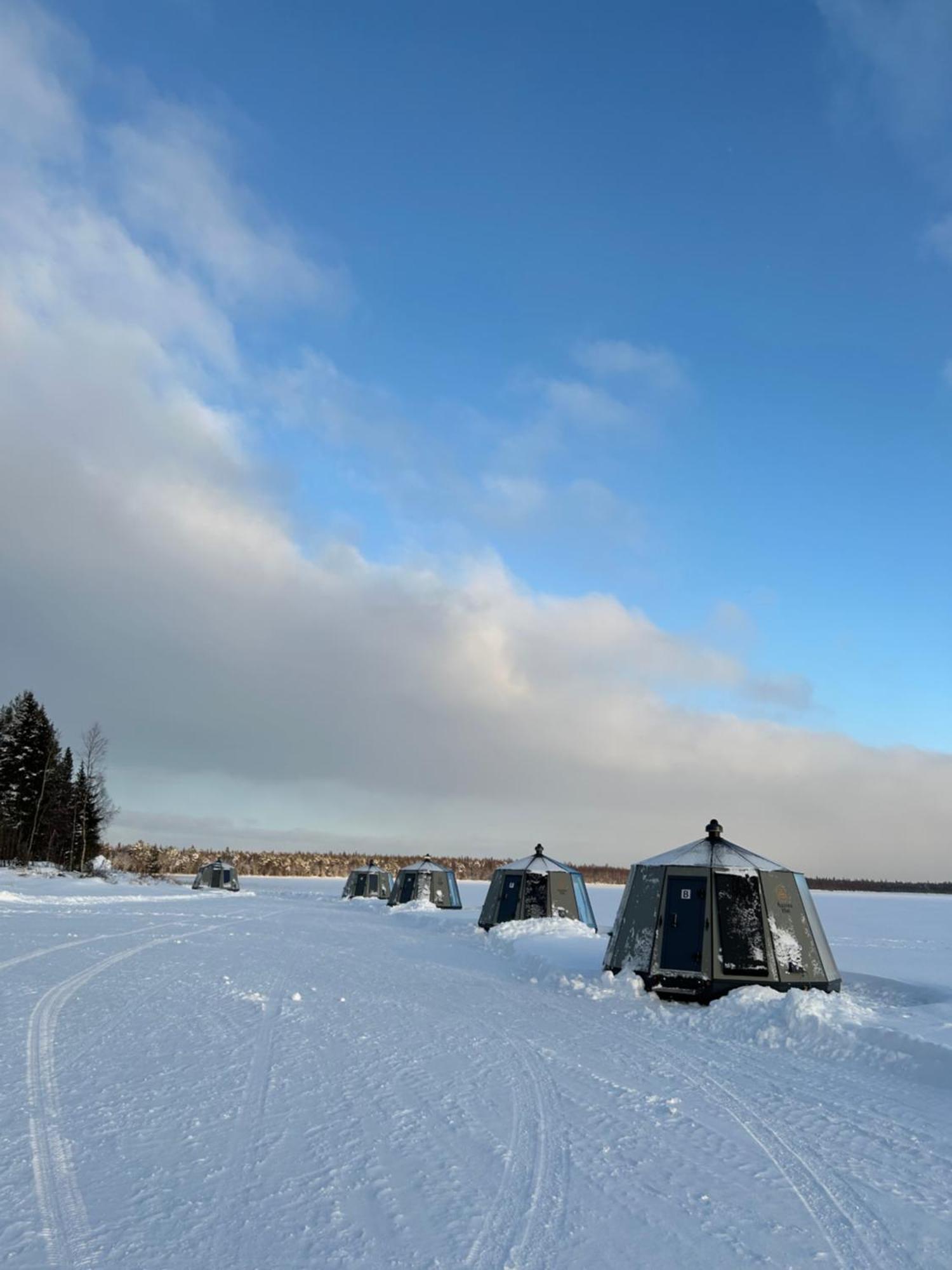 רובניימי Vikajaervi Lake View Experience Igloos מראה חיצוני תמונה